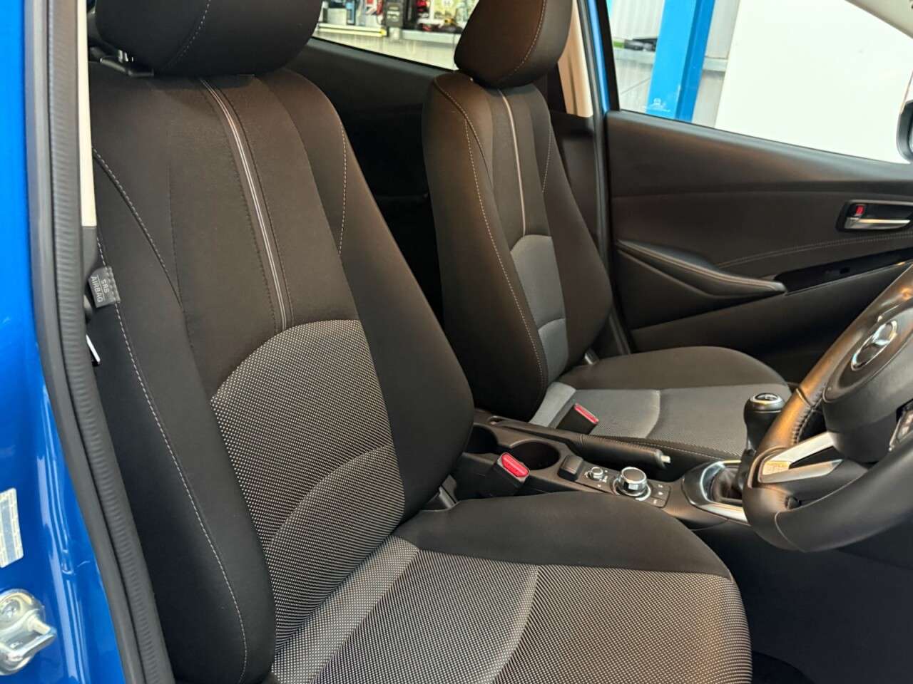 2018 MAZDA MAZDA2 2018 MAZDA MAZDA2