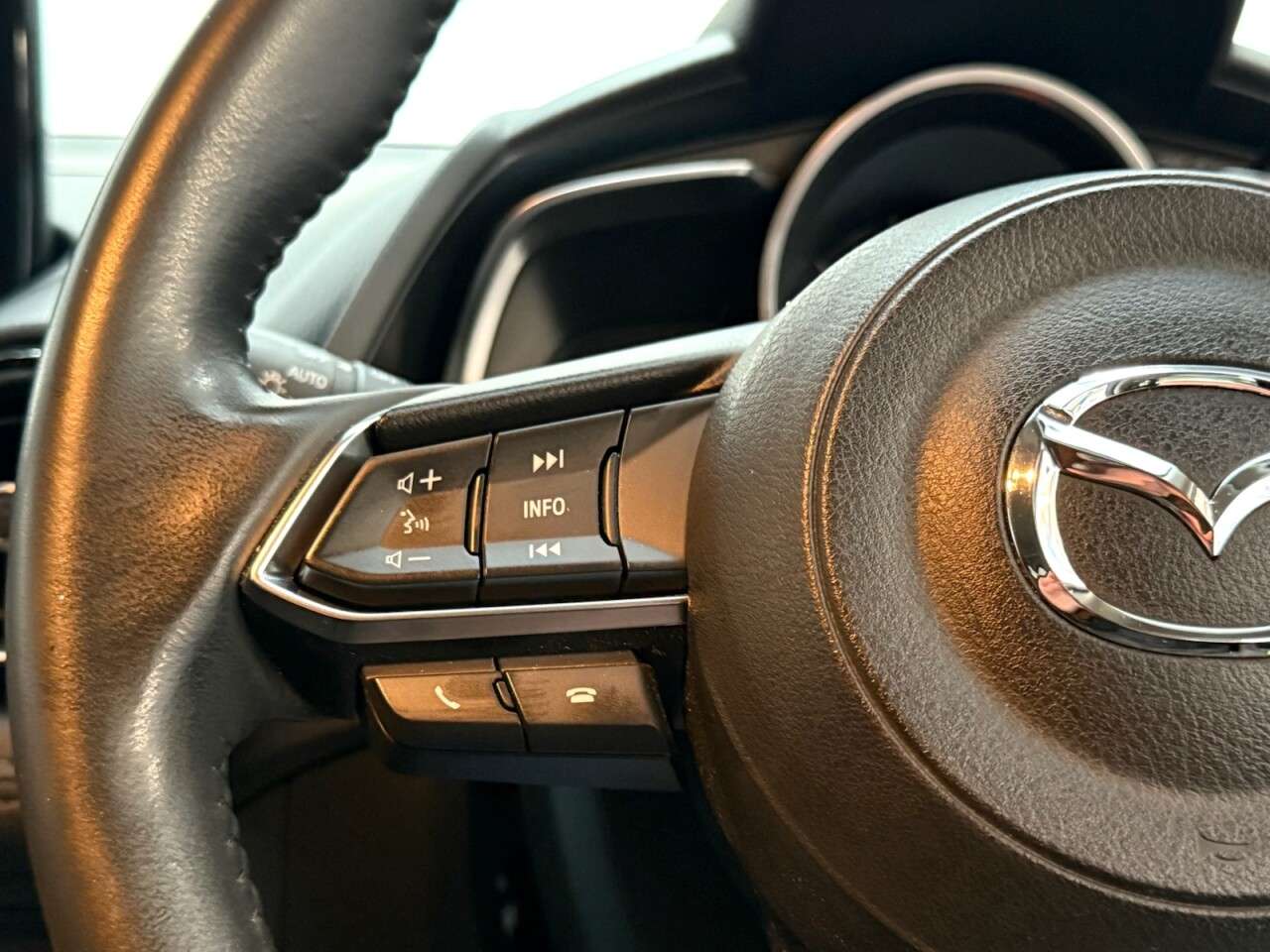 2018 MAZDA MAZDA2 2018 MAZDA MAZDA2