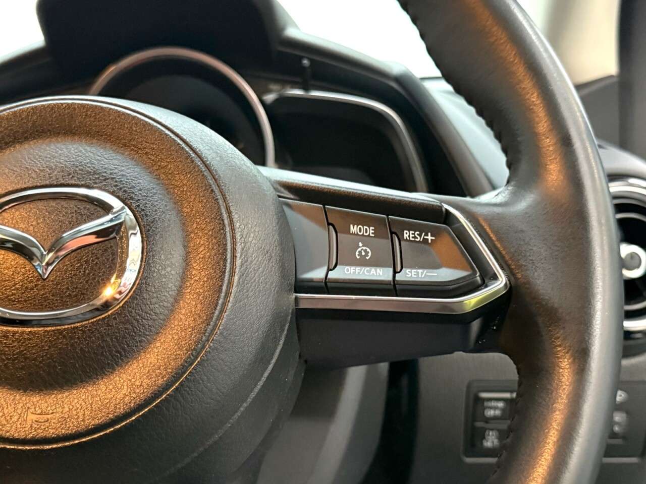 2018 MAZDA MAZDA2 2018 MAZDA MAZDA2