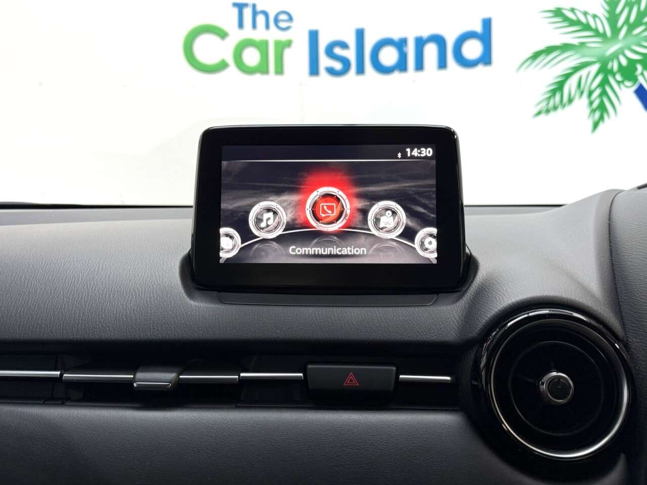 2018 MAZDA MAZDA2 2018 MAZDA MAZDA2