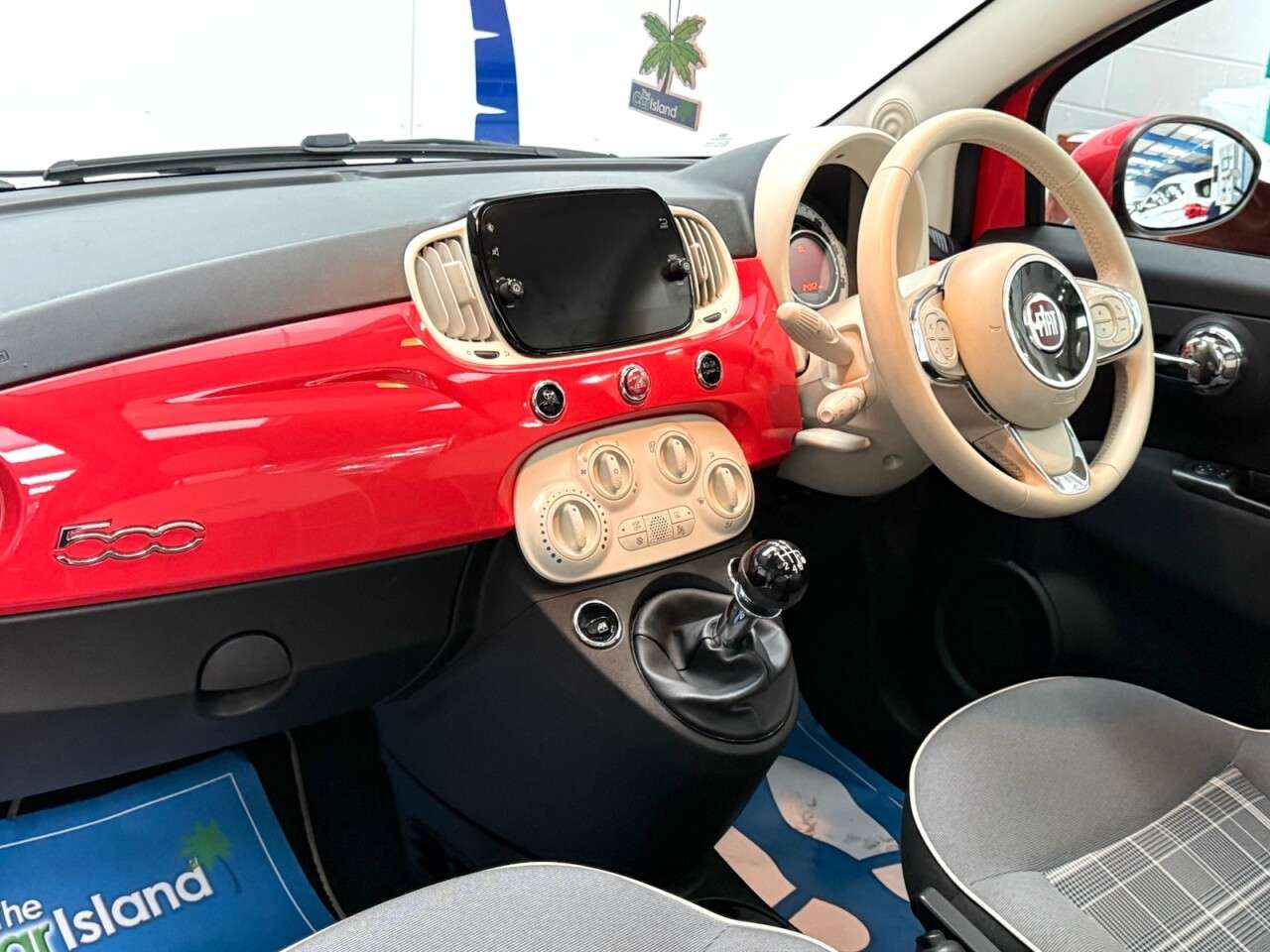 2021 FIAT 500 2021 FIAT 500