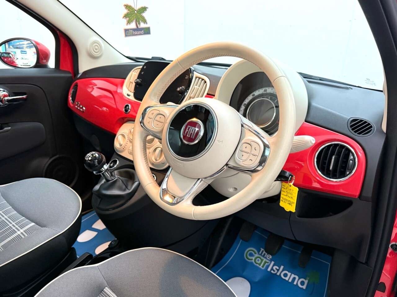 2021 FIAT 500 2021 FIAT 500