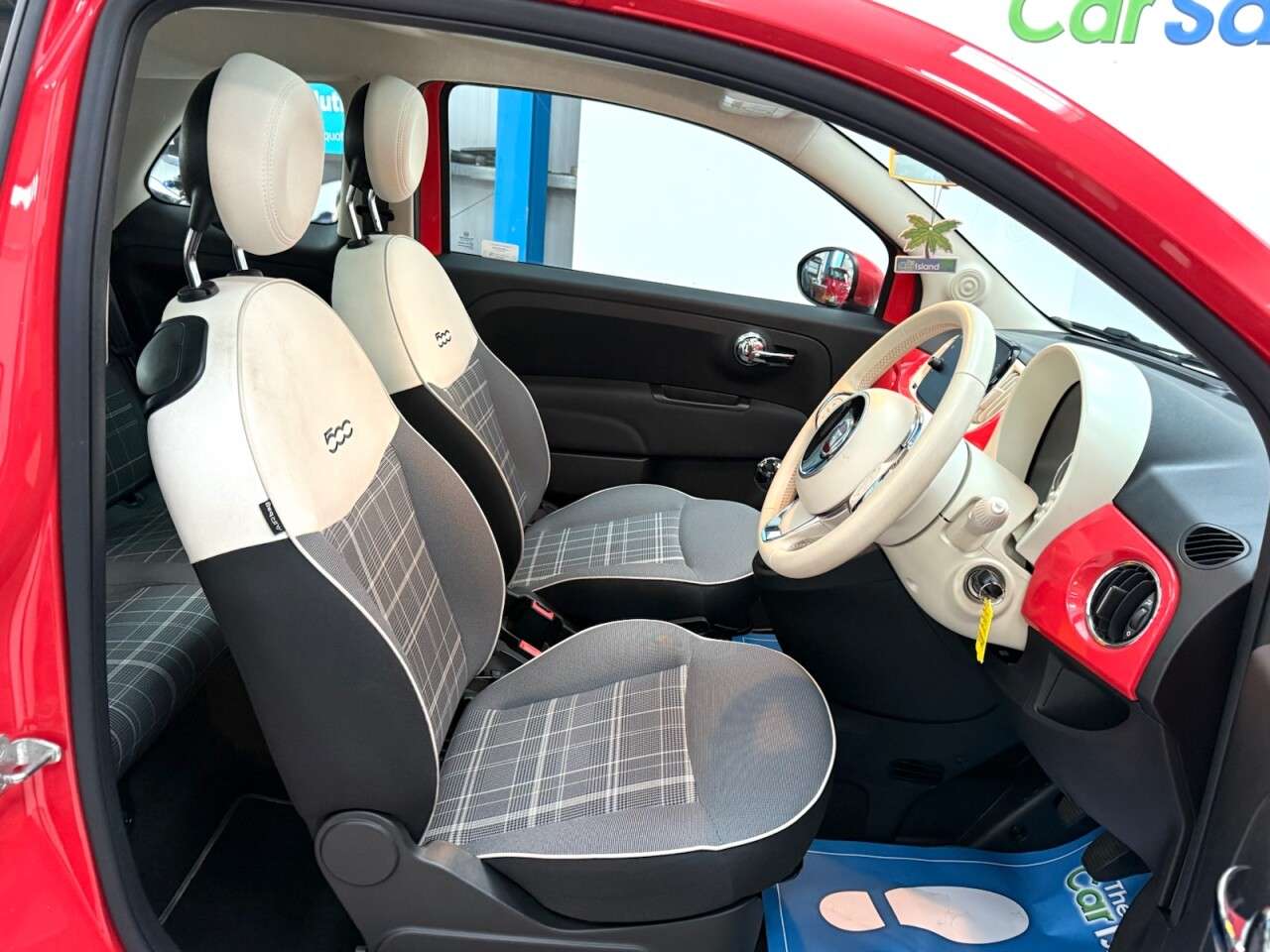 2021 FIAT 500 2021 FIAT 500