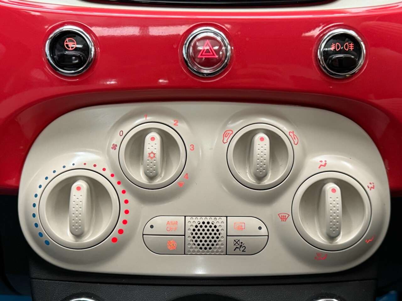 2021 FIAT 500 2021 FIAT 500