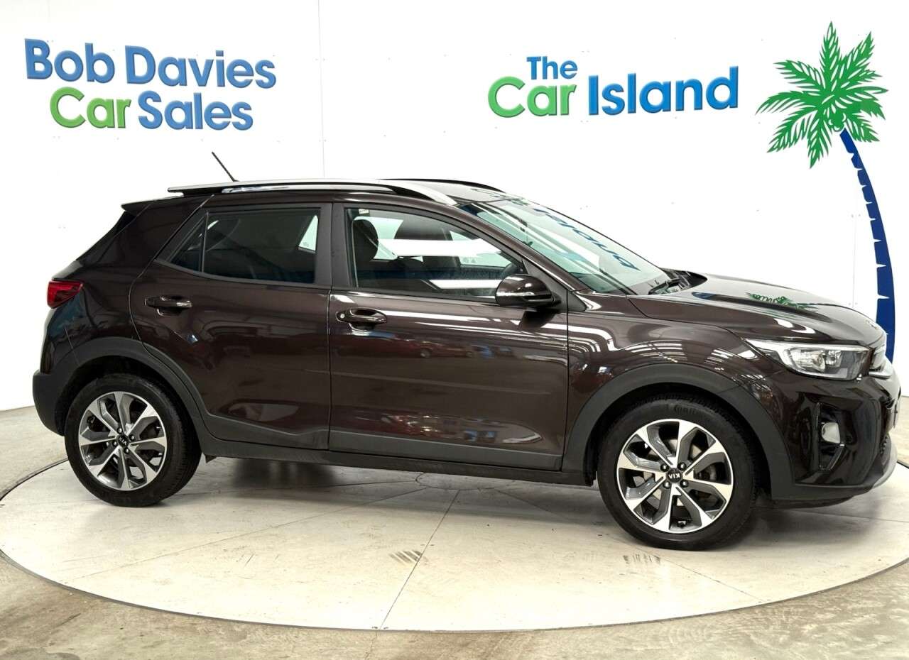 2018 KIA STONIC 2018 KIA STONIC