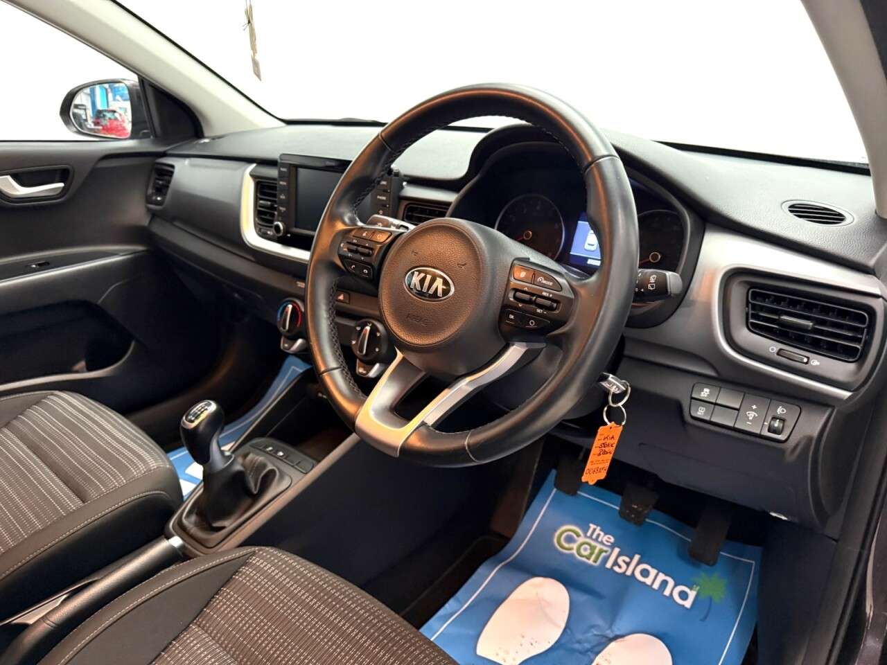 2018 KIA STONIC 2018 KIA STONIC