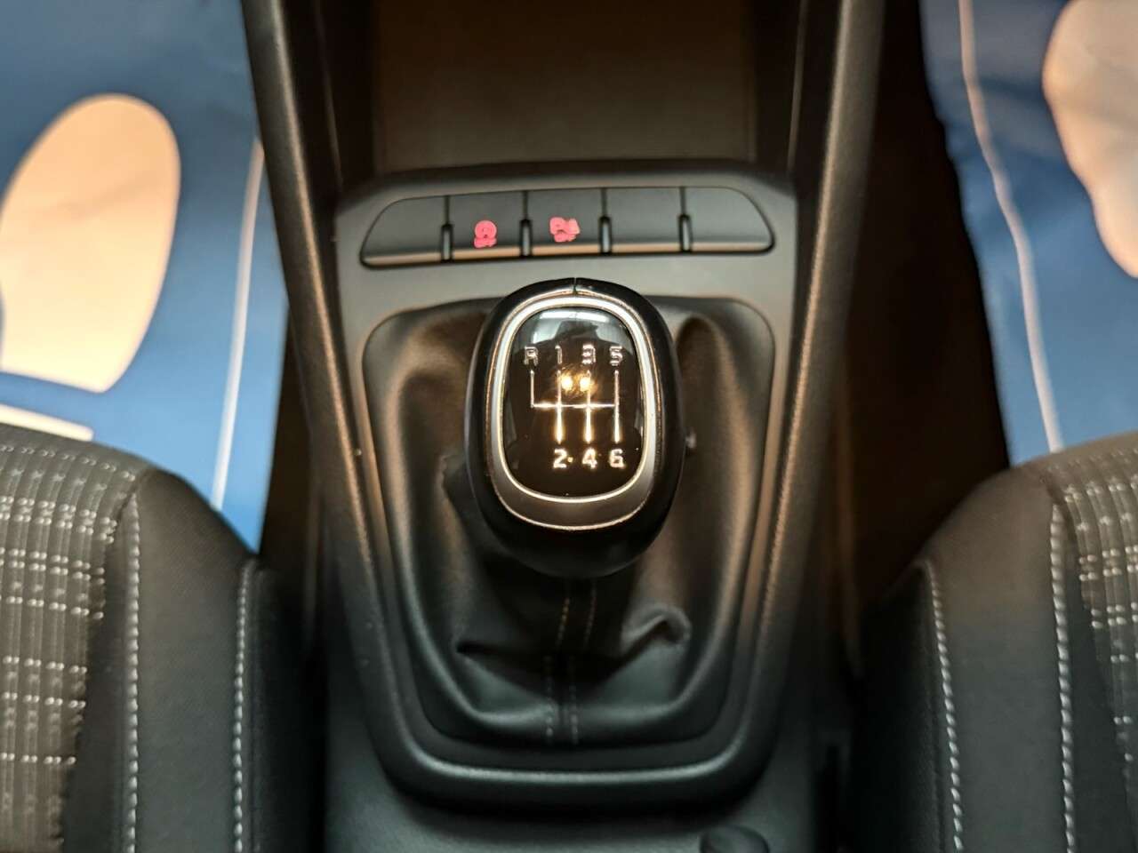 2018 KIA STONIC 2018 KIA STONIC