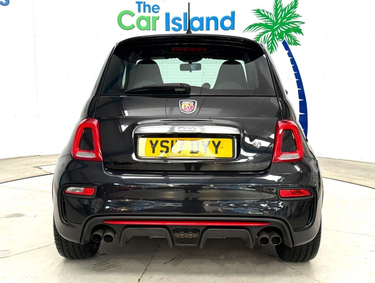 2017 ABARTH 595 2017 ABARTH 595