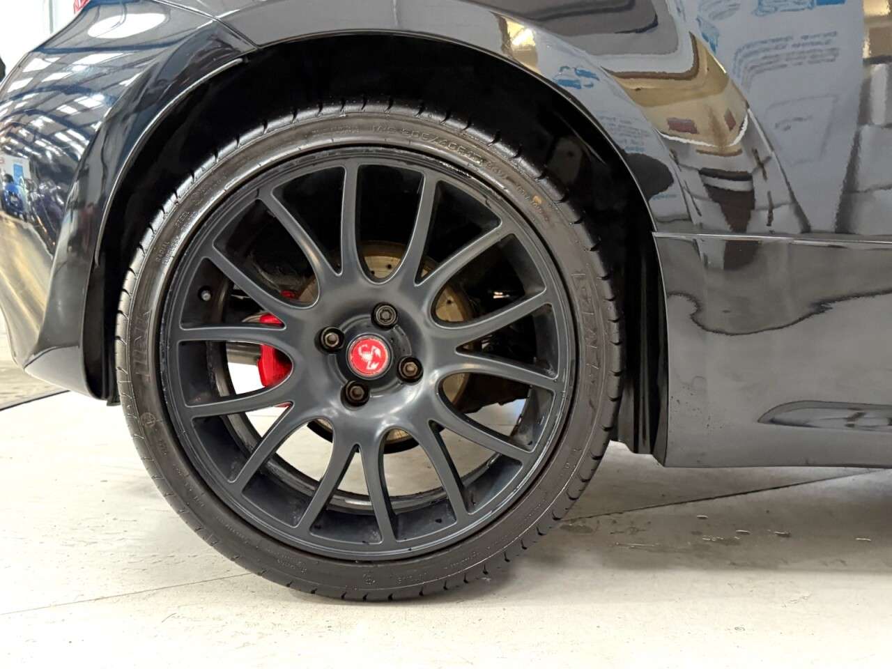 2017 ABARTH 595 2017 ABARTH 595