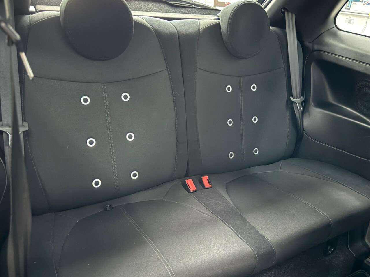 2017 ABARTH 595 2017 ABARTH 595