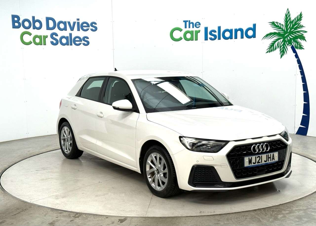 2021 AUDI A1 2021 AUDI A1