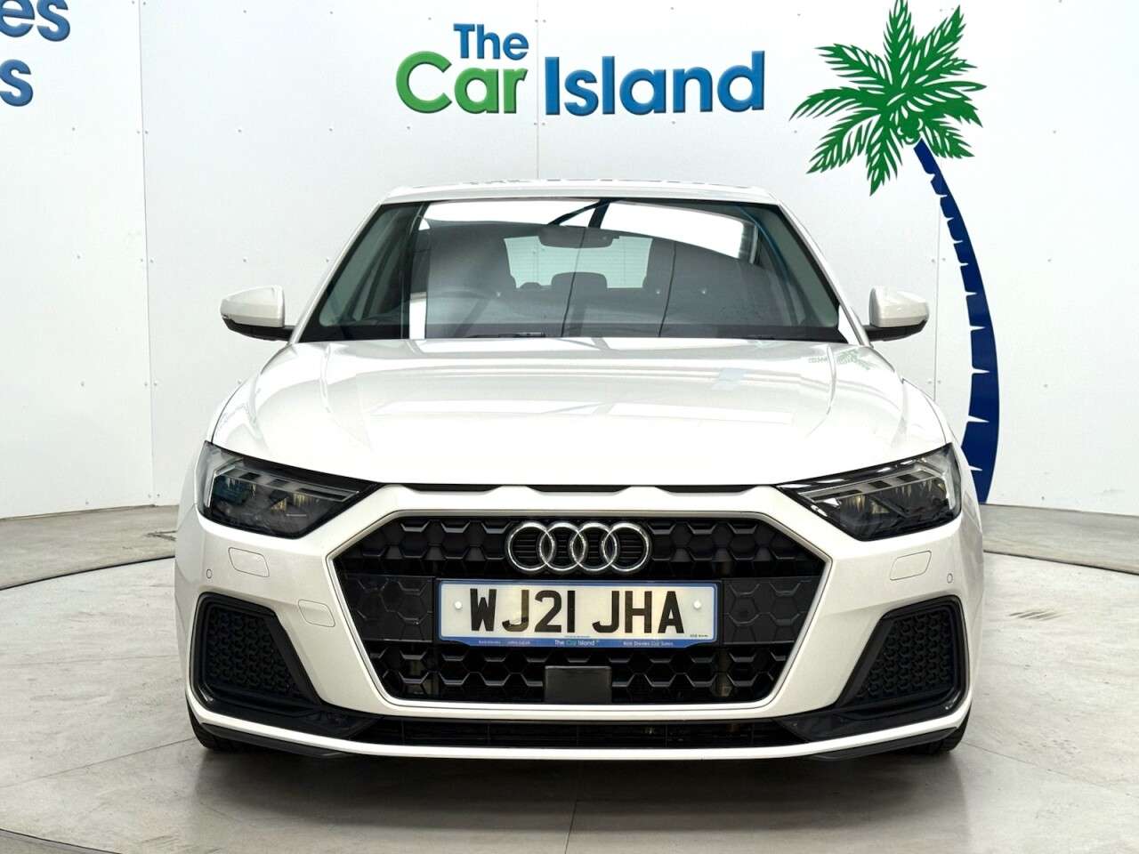 2021 AUDI A1 2021 AUDI A1