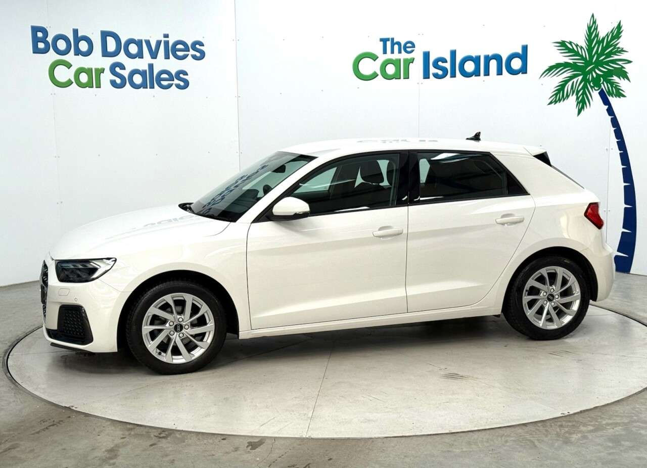 2021 AUDI A1 2021 AUDI A1