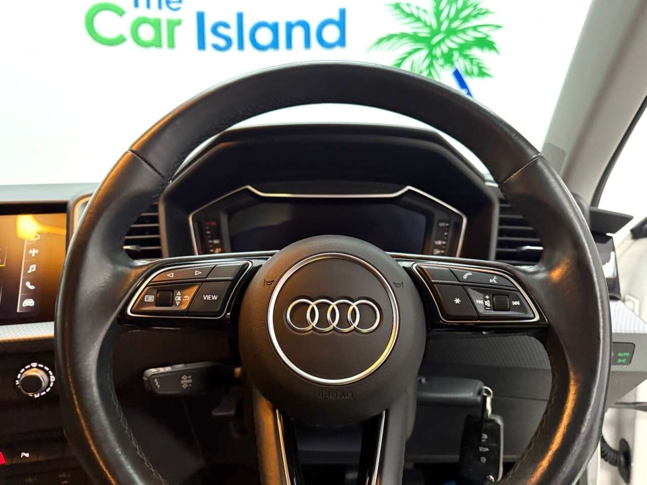 2021 AUDI A1 2021 AUDI A1