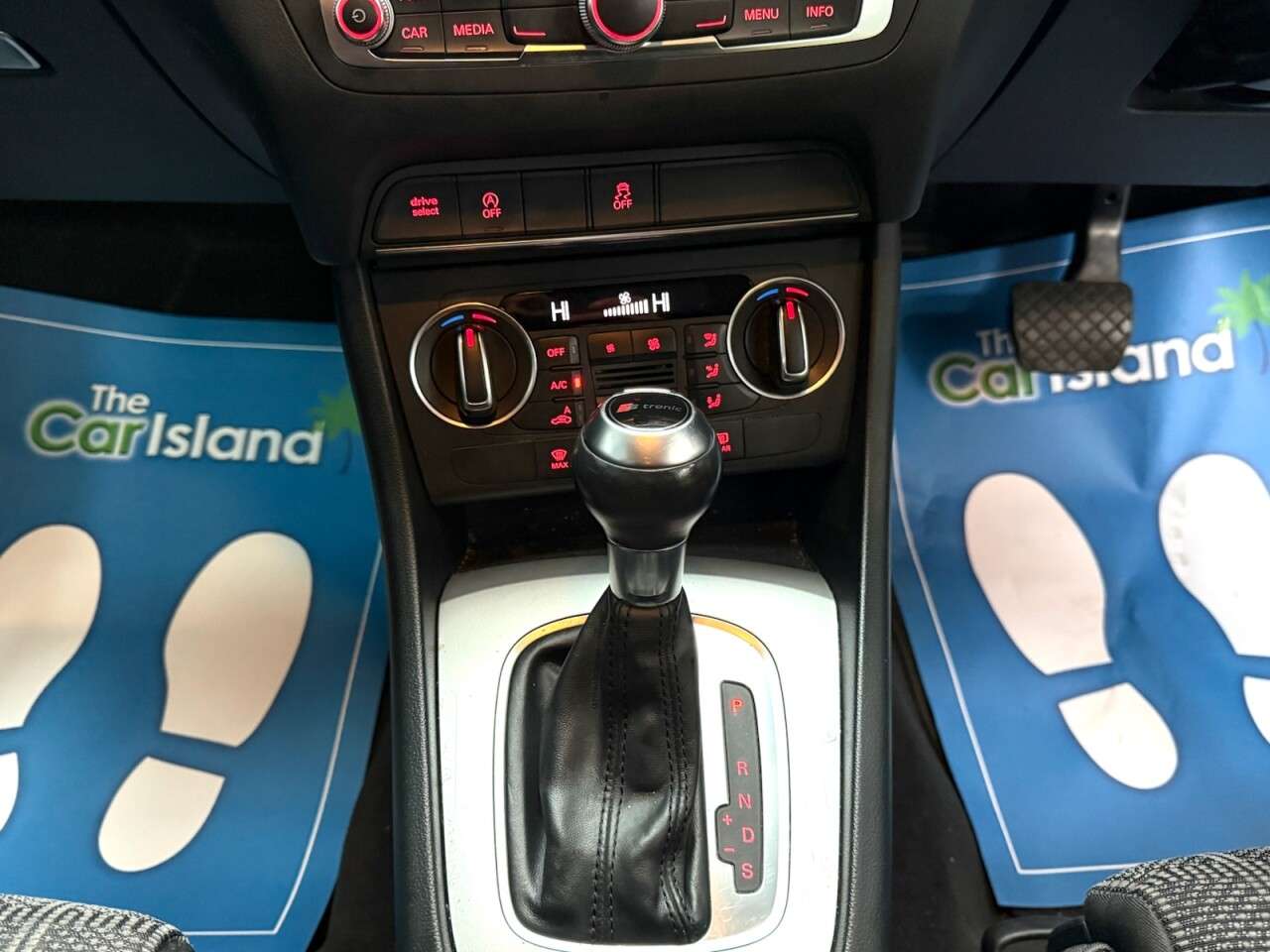 2017 AUDI Q3 2017 AUDI Q3