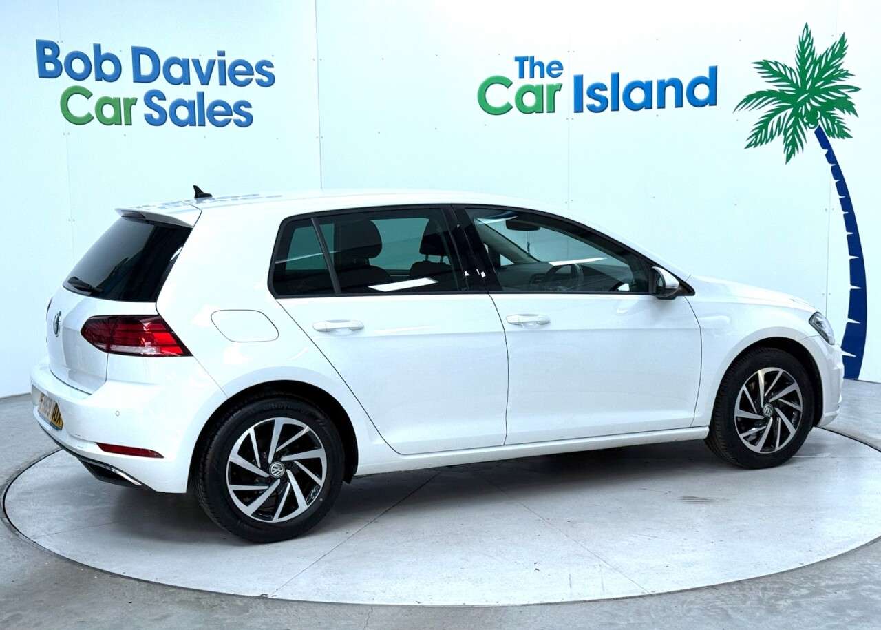 2020 VOLKSWAGEN GOLF 2020 VOLKSWAGEN GOLF