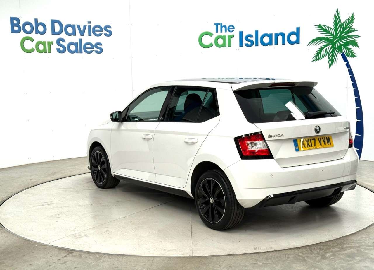 2017 SKODA FABIA 2017 SKODA FABIA