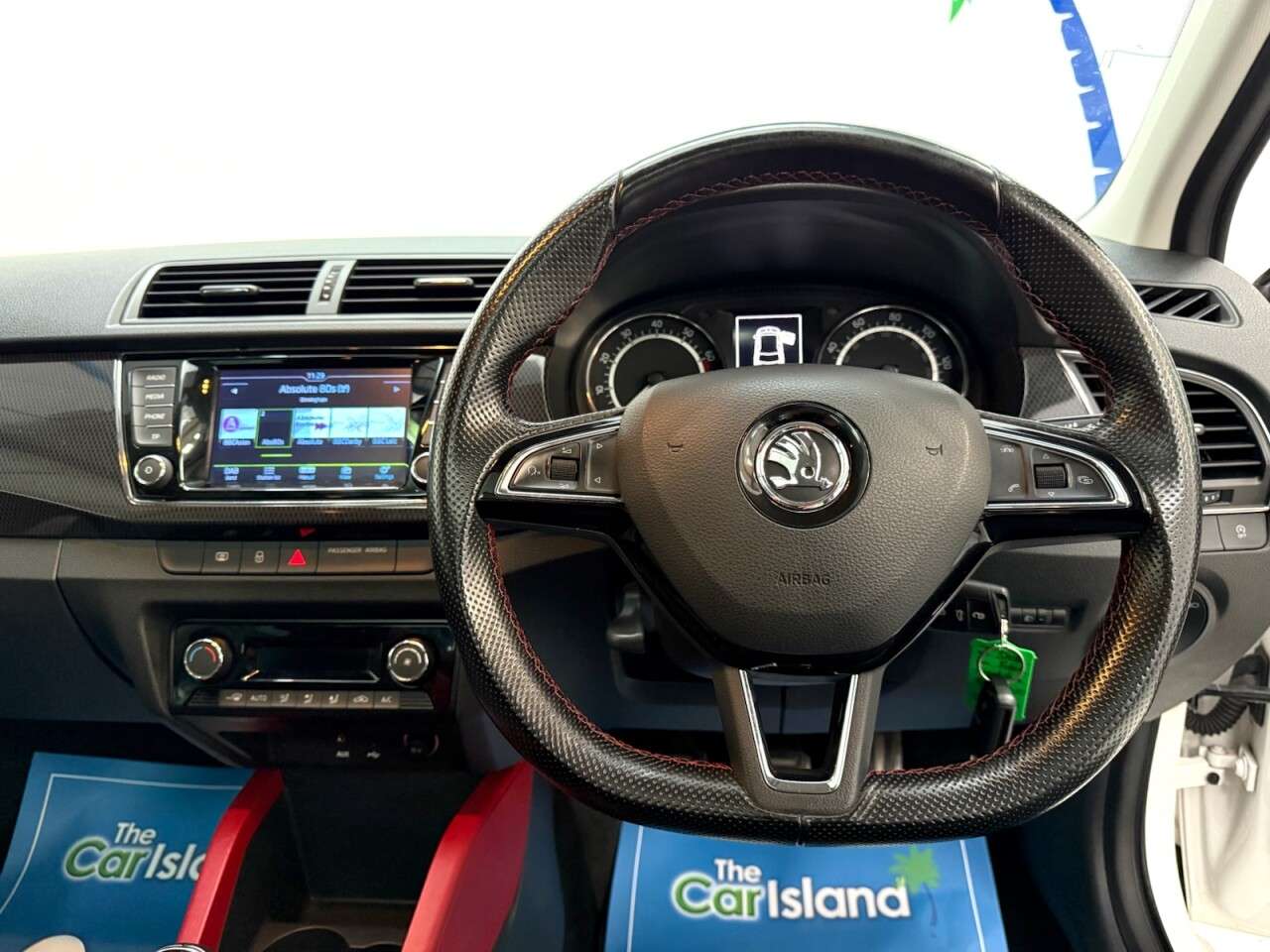 2017 SKODA FABIA 2017 SKODA FABIA