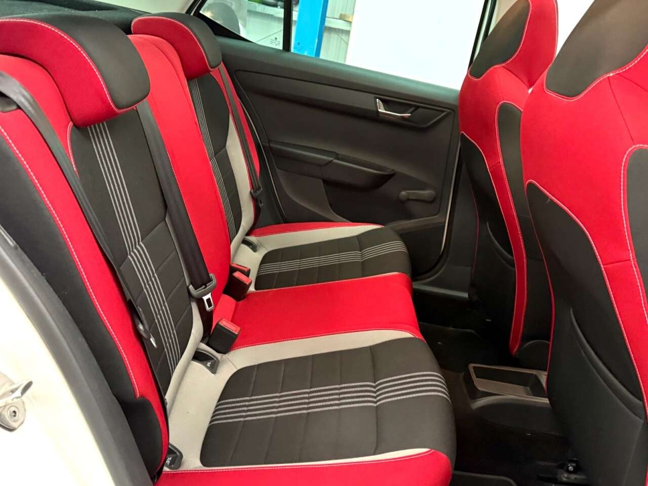 2017 SKODA FABIA 2017 SKODA FABIA