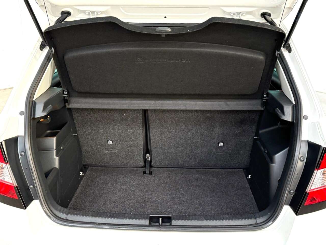 2017 SKODA FABIA 2017 SKODA FABIA