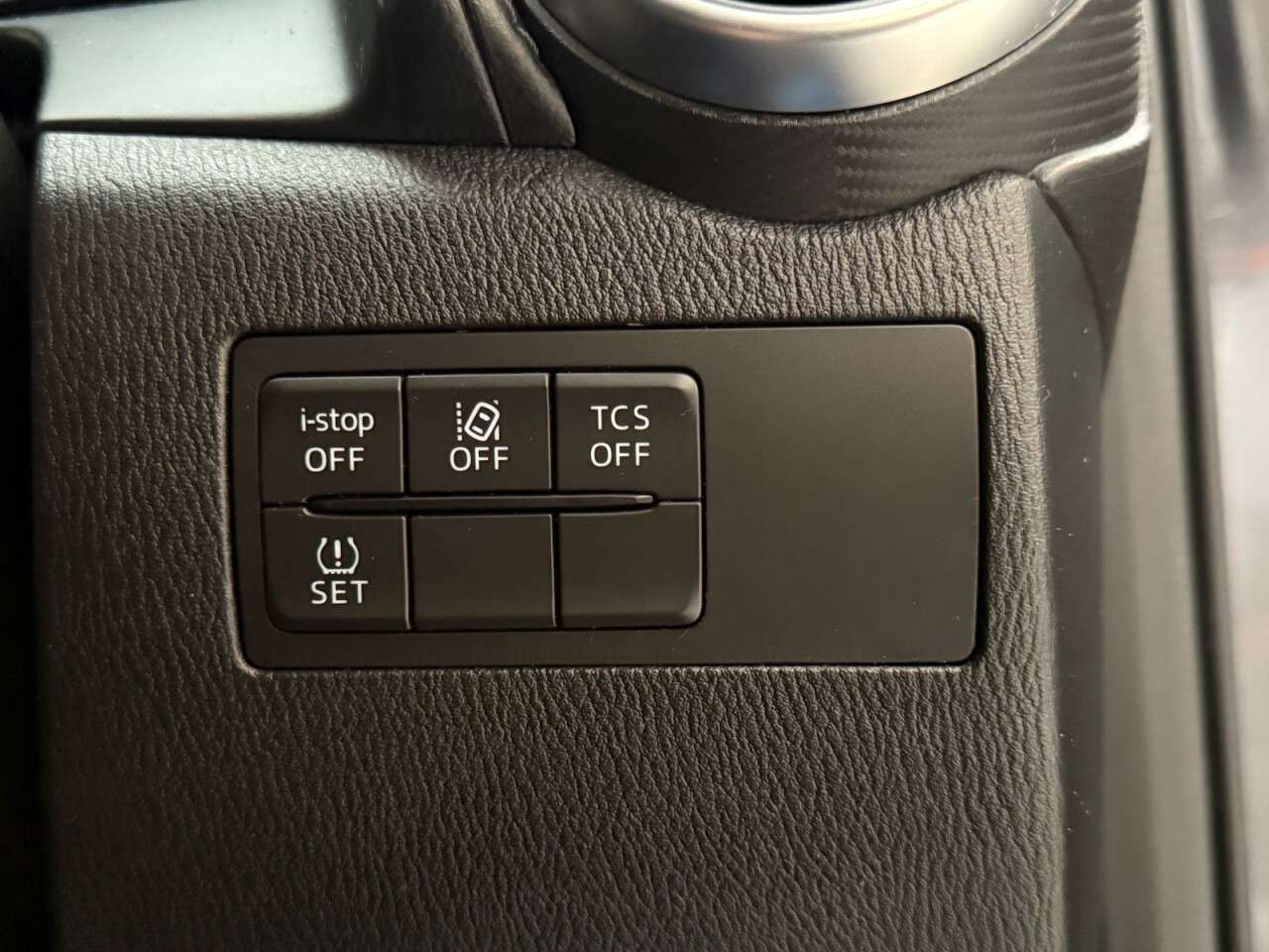 2018 MAZDA CX-3 2018 MAZDA CX-3