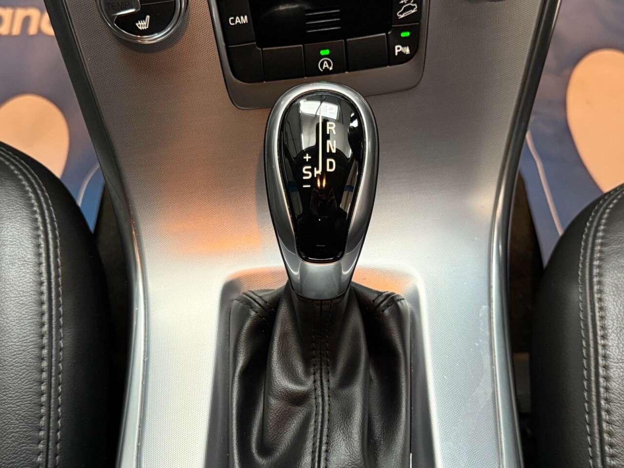 2017 VOLVO XC60 2017 VOLVO XC60