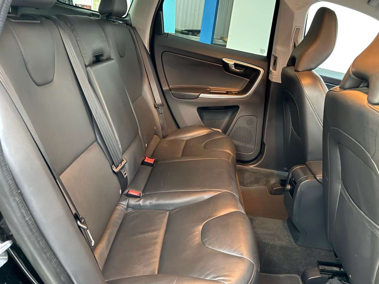 2017 VOLVO XC60 2017 VOLVO XC60