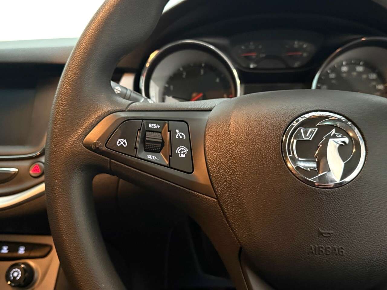 2018 VAUXHALL ASTRA 2018 VAUXHALL ASTRA