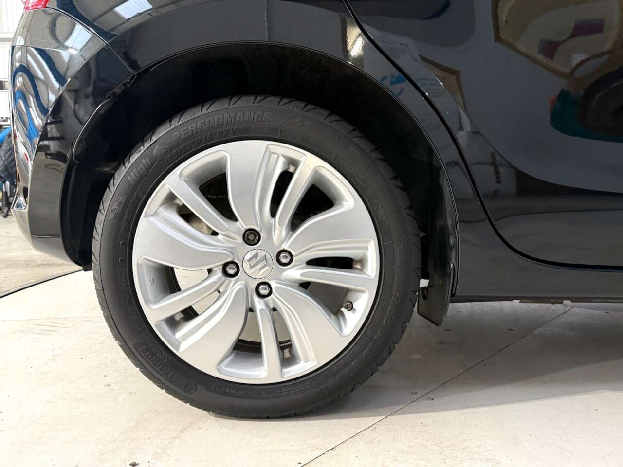 2018 SUZUKI SWIFT 2018 SUZUKI SWIFT