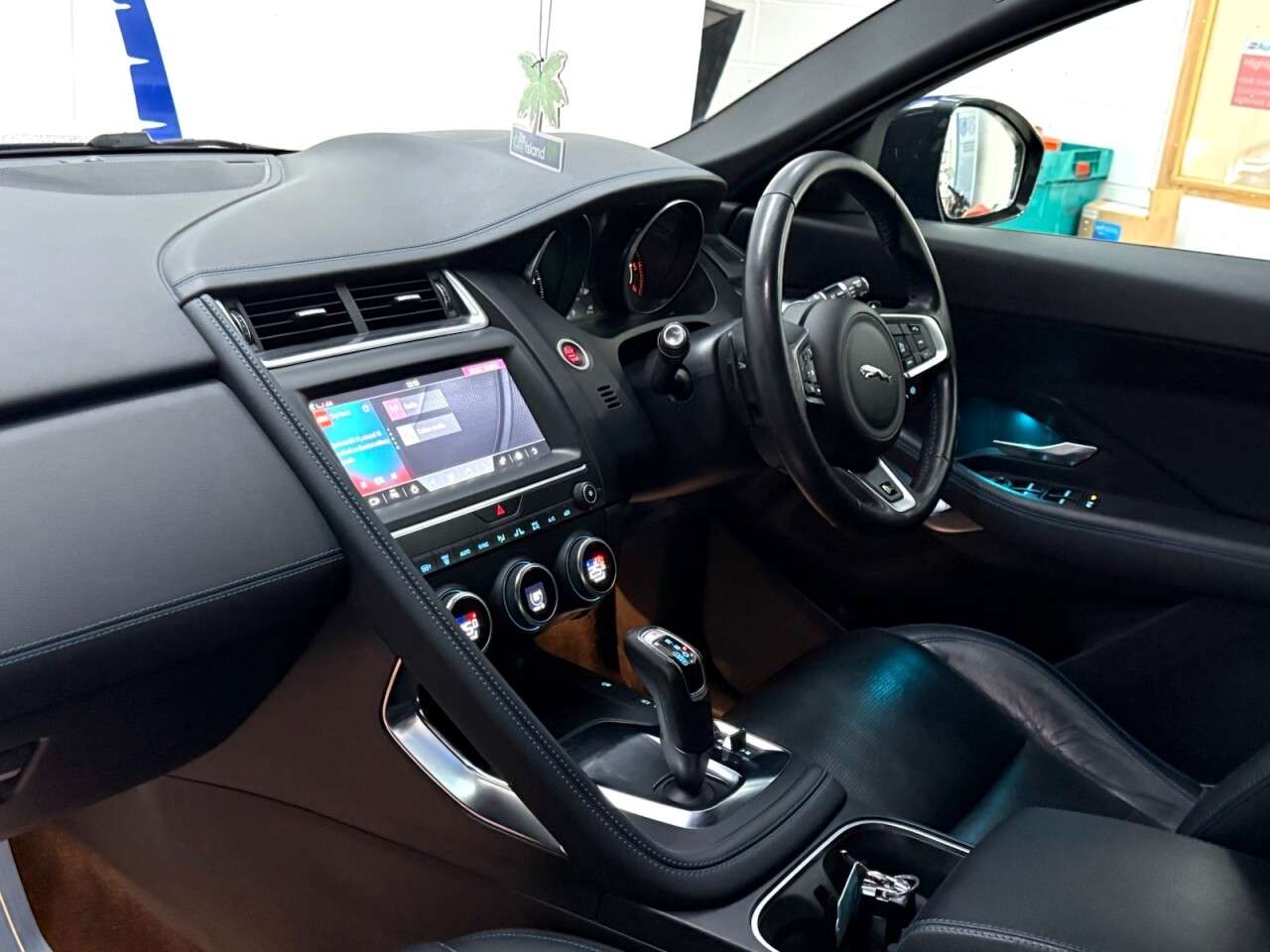 2020 JAGUAR E-PACE 2020 JAGUAR E-PACE