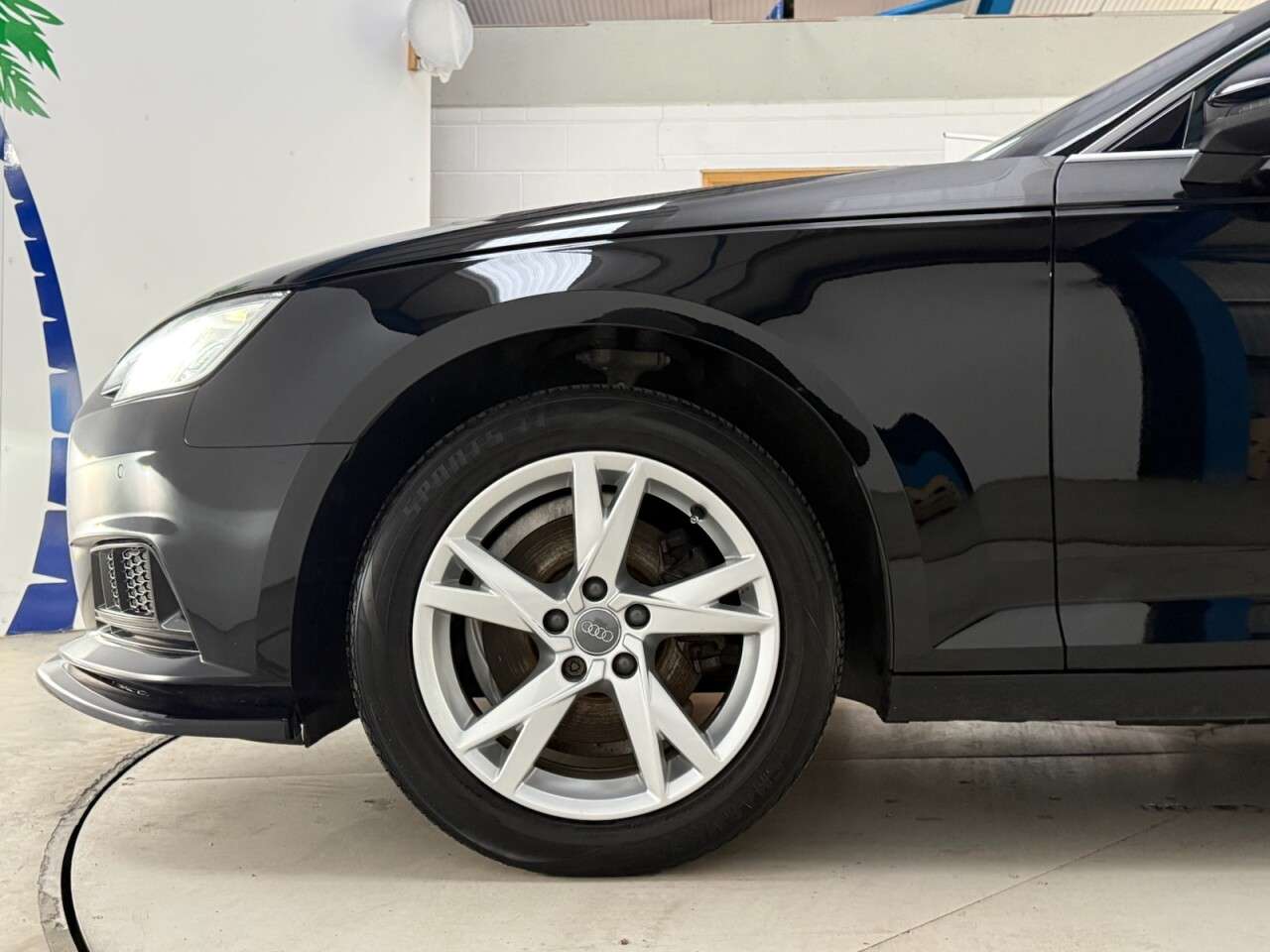 2017 AUDI A4 2017 AUDI A4