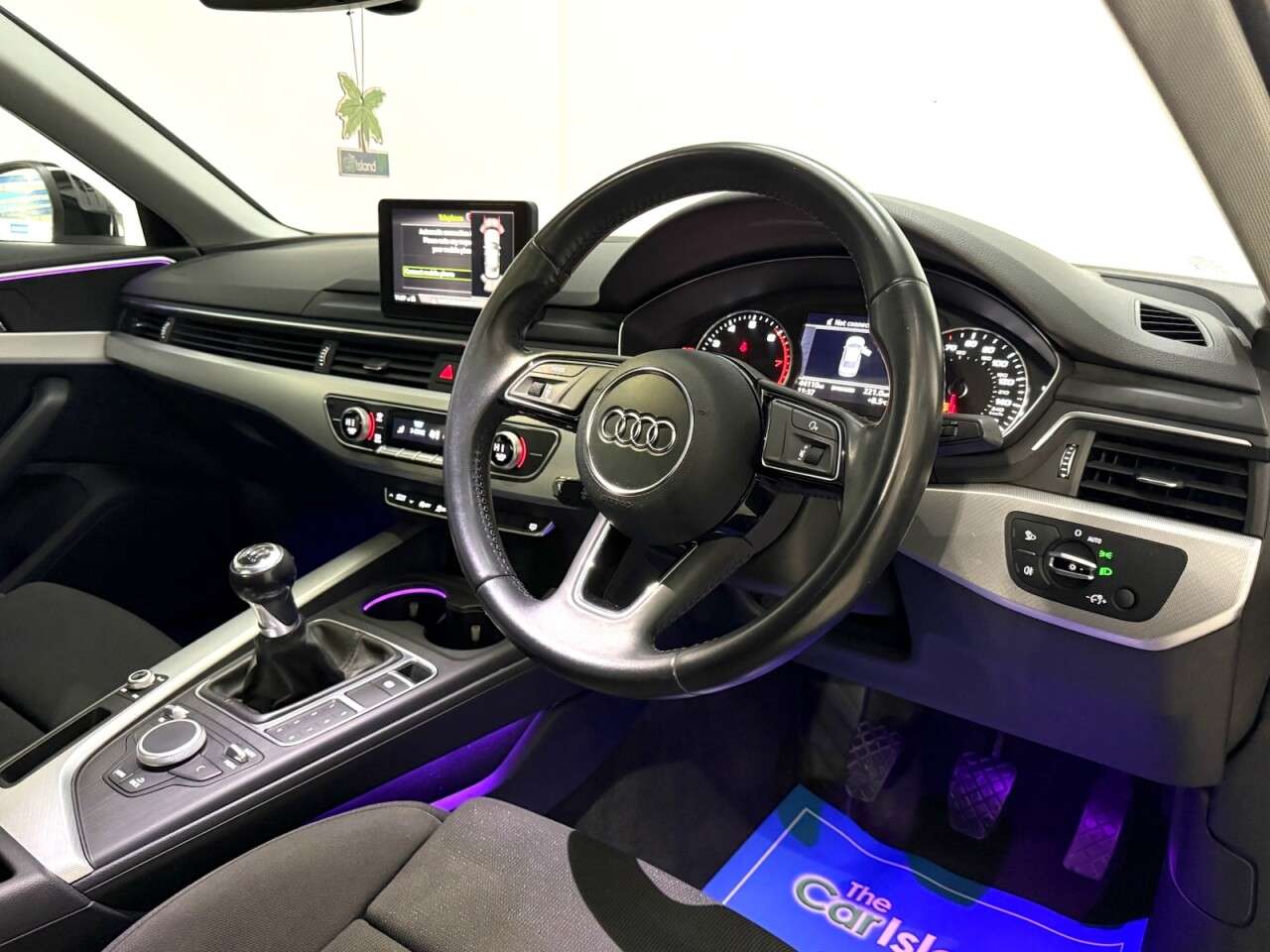 2017 AUDI A4 2017 AUDI A4