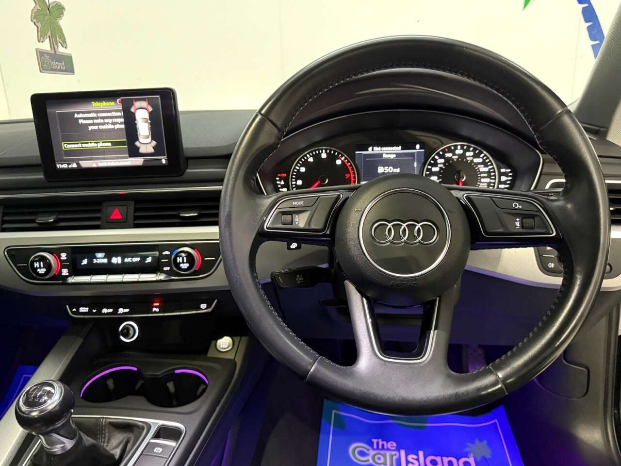 2017 AUDI A4 2017 AUDI A4