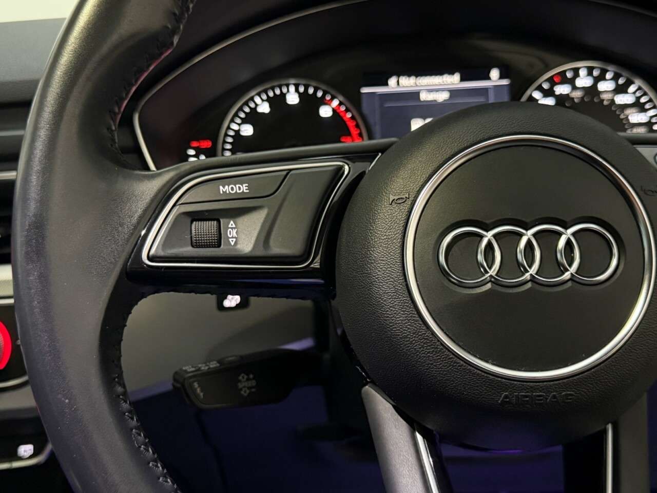 2017 AUDI A4 2017 AUDI A4