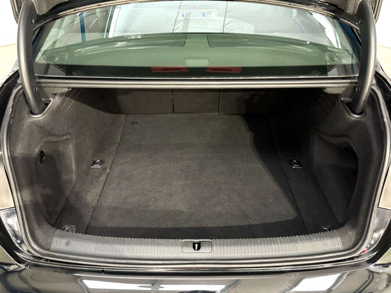 2017 AUDI A4 2017 AUDI A4