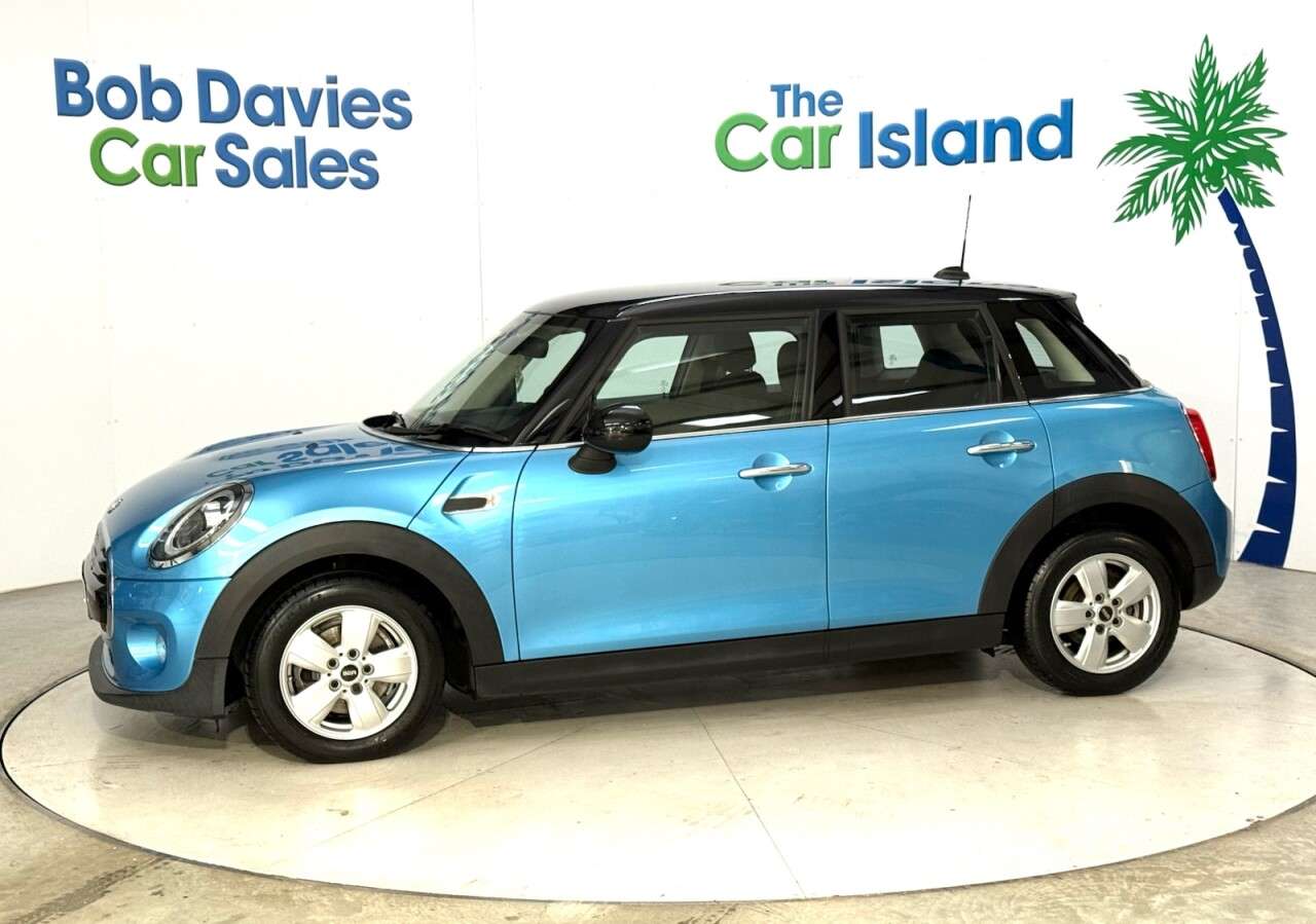 2018 MINI HATCH 2018 MINI HATCH