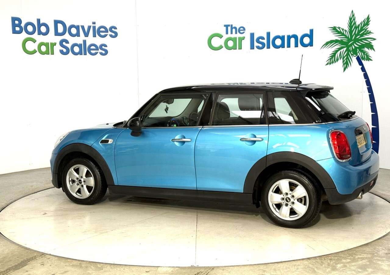 2018 MINI HATCH 2018 MINI HATCH