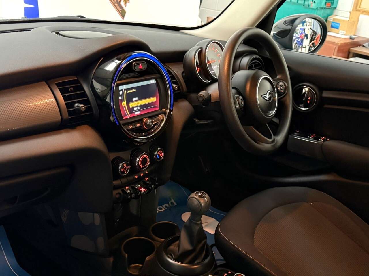 2018 MINI HATCH 2018 MINI HATCH