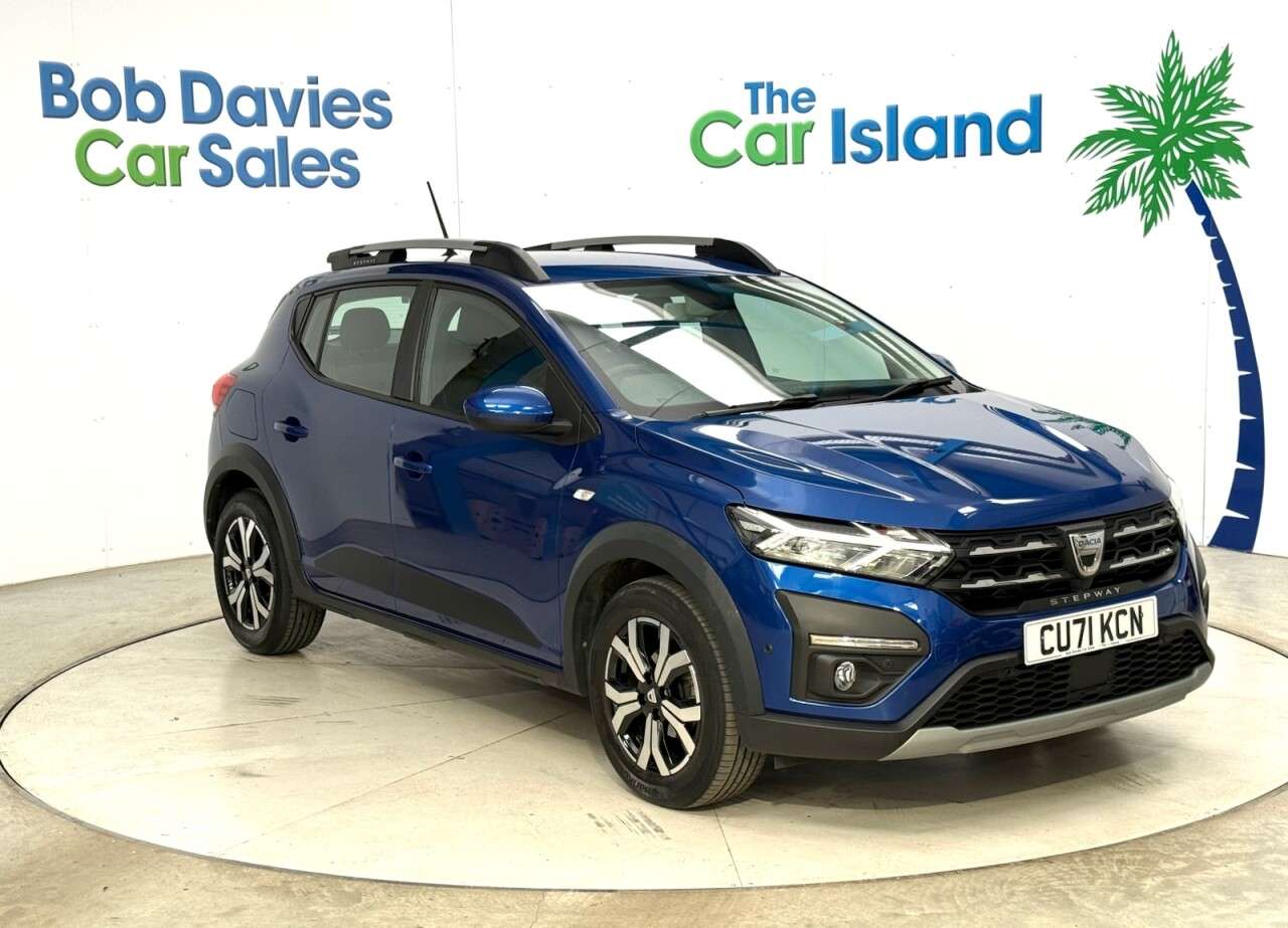 A 2021 DACIA SANDERO STEPWAY 1.0 TCe Prestige Hatchback 5dr Petrol Manual Euro 6 (s/s) (90 ps) Full Main A 2021 DACIA SANDERO STEPWAY 1.0 TCe Prestige Hatchback 5dr Petrol Manual Euro 6 (s/s) (90 ps) Full Main