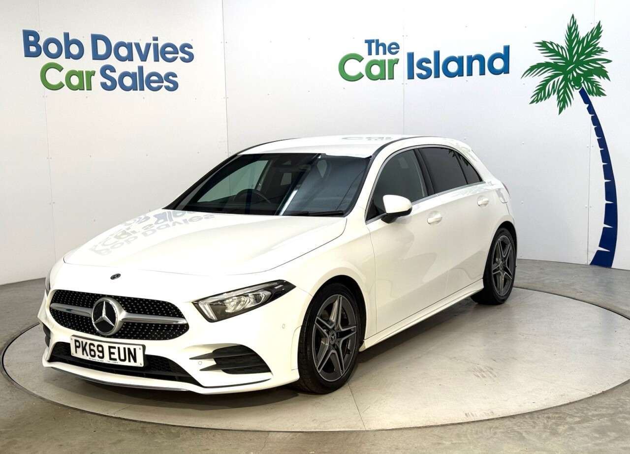 A 2019 MERCEDES-BENZ A-CLASS 1.3 A180 AMG Line (Executive) Hatchback 5dr Petrol 7G-DCT Euro 6 (s/s) (136 A 2019 MERCEDES-BENZ A-CLASS 1.3 A180 AMG Line (Executive) Hatchback 5dr Petrol 7G-DCT Euro 6 (s/s) (136