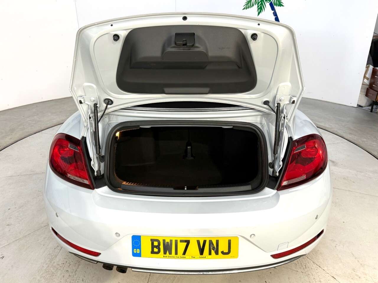 2017 VOLKSWAGEN BEETLE 2017 VOLKSWAGEN BEETLE