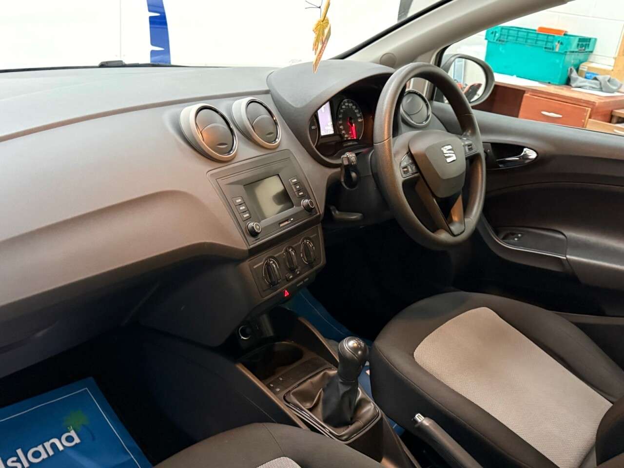 2017 SEAT IBIZA 2017 SEAT IBIZA