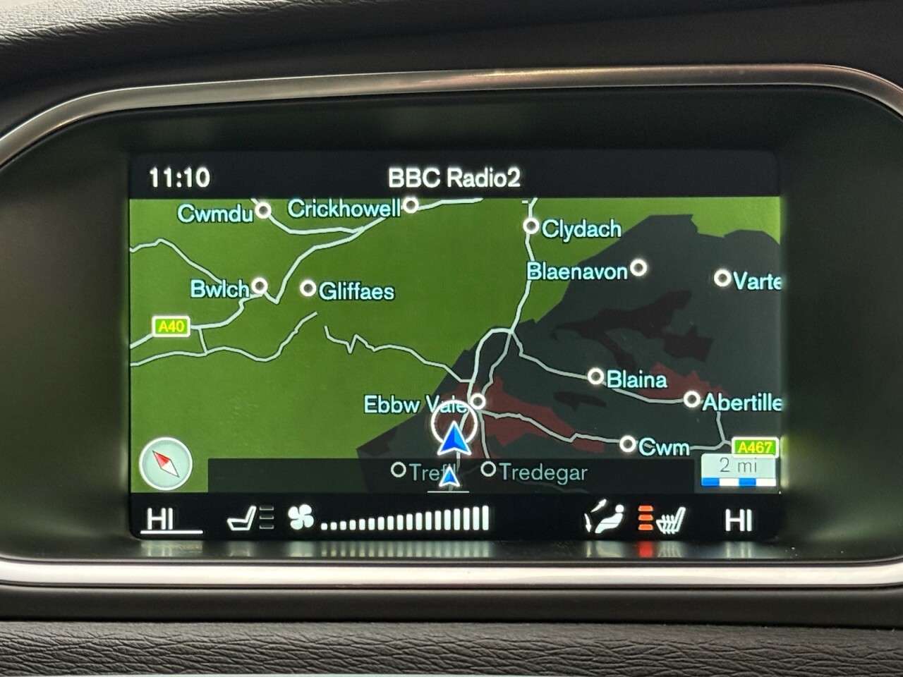 2017 VOLVO V40 2017 VOLVO V40