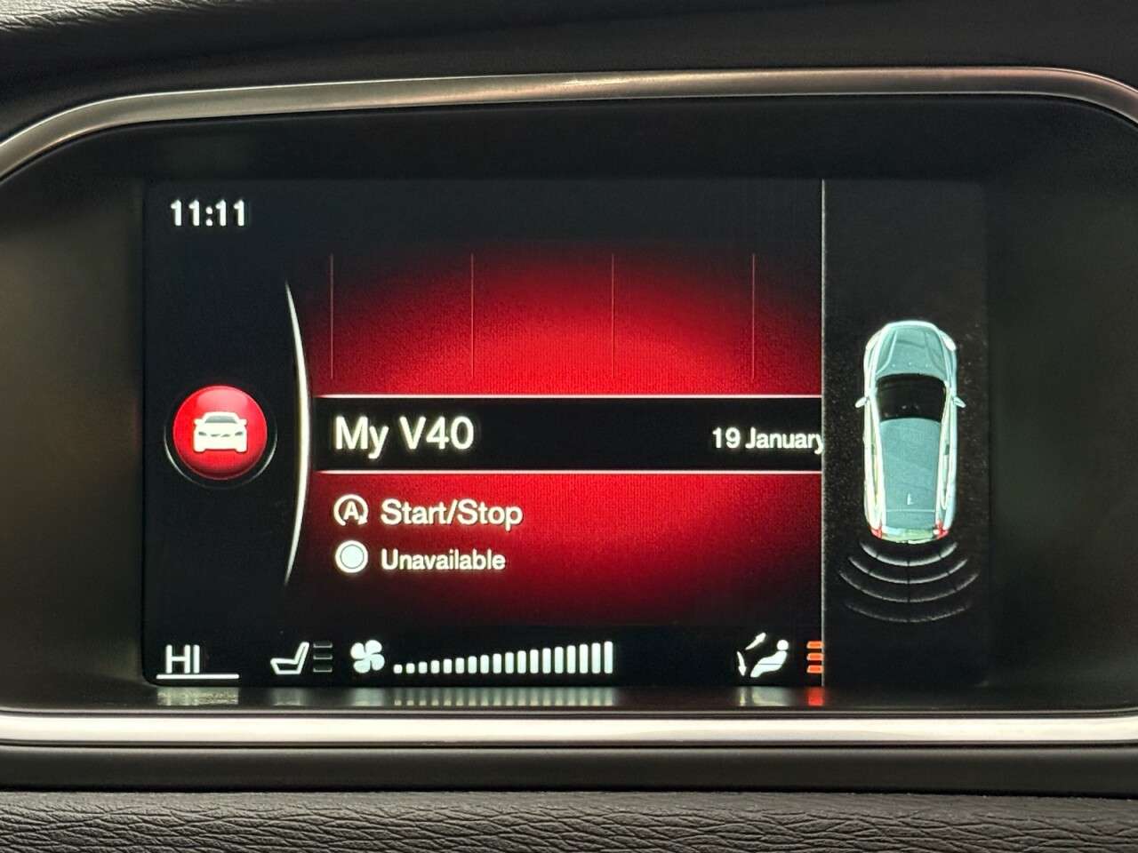 2017 VOLVO V40 2017 VOLVO V40