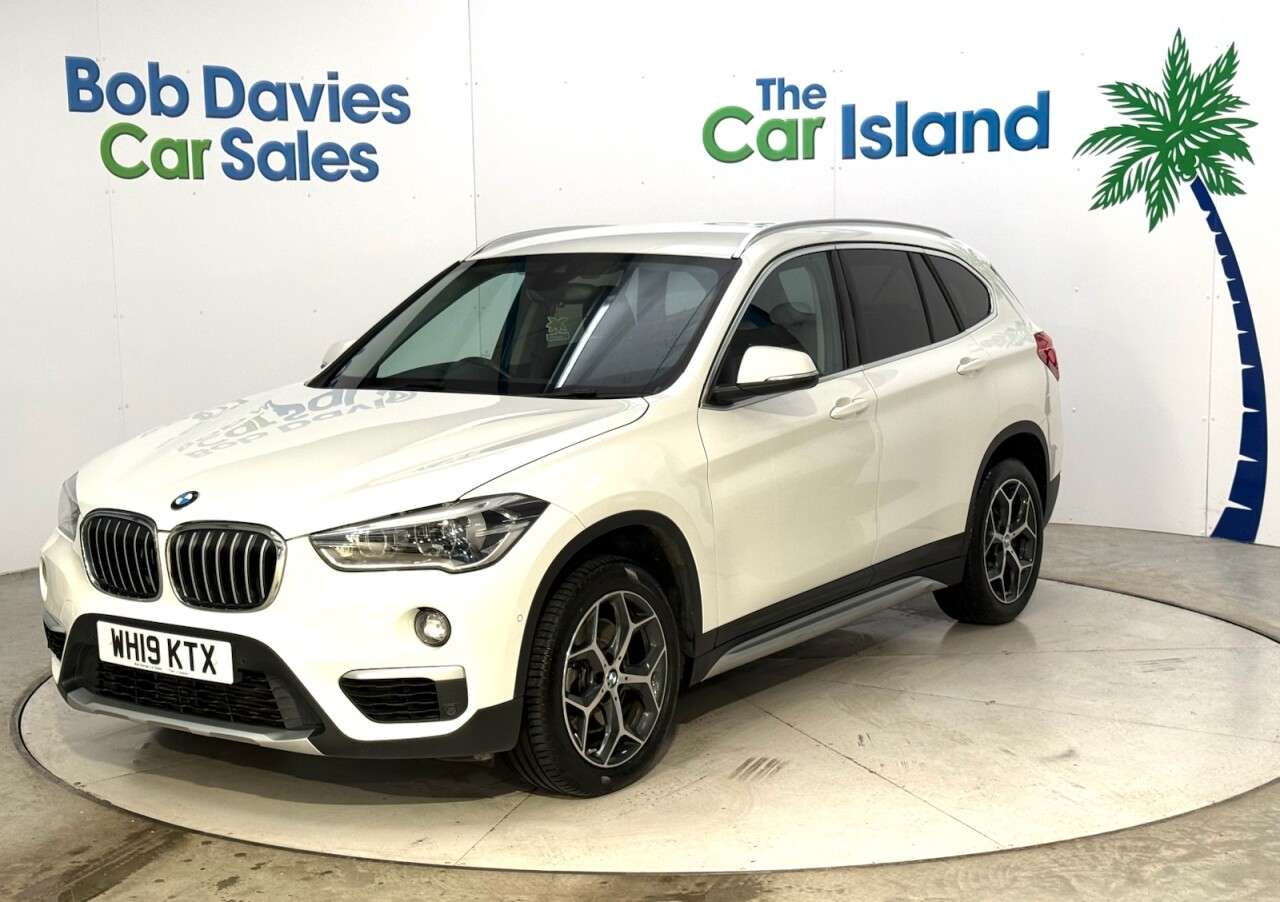 A 2019 BMW X1 2.0 20i xLine SUV 5dr Petrol DCT sDrive Euro 6 (s/s) (192 ps) Automatic 192 A 2019 BMW X1 2.0 20i xLine SUV 5dr Petrol DCT sDrive Euro 6 (s/s) (192 ps) Automatic 192