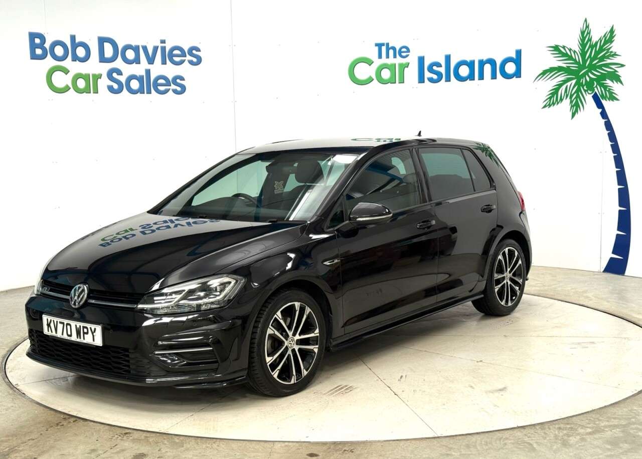 A 2020 VOLKSWAGEN GOLF 1.5 TSI EVO R-Line Edition Hatchback 5dr Petrol Manual Euro 6 (s/s) (150 ps A 2020 VOLKSWAGEN GOLF 1.5 TSI EVO R-Line Edition Hatchback 5dr Petrol Manual Euro 6 (s/s) (150 ps