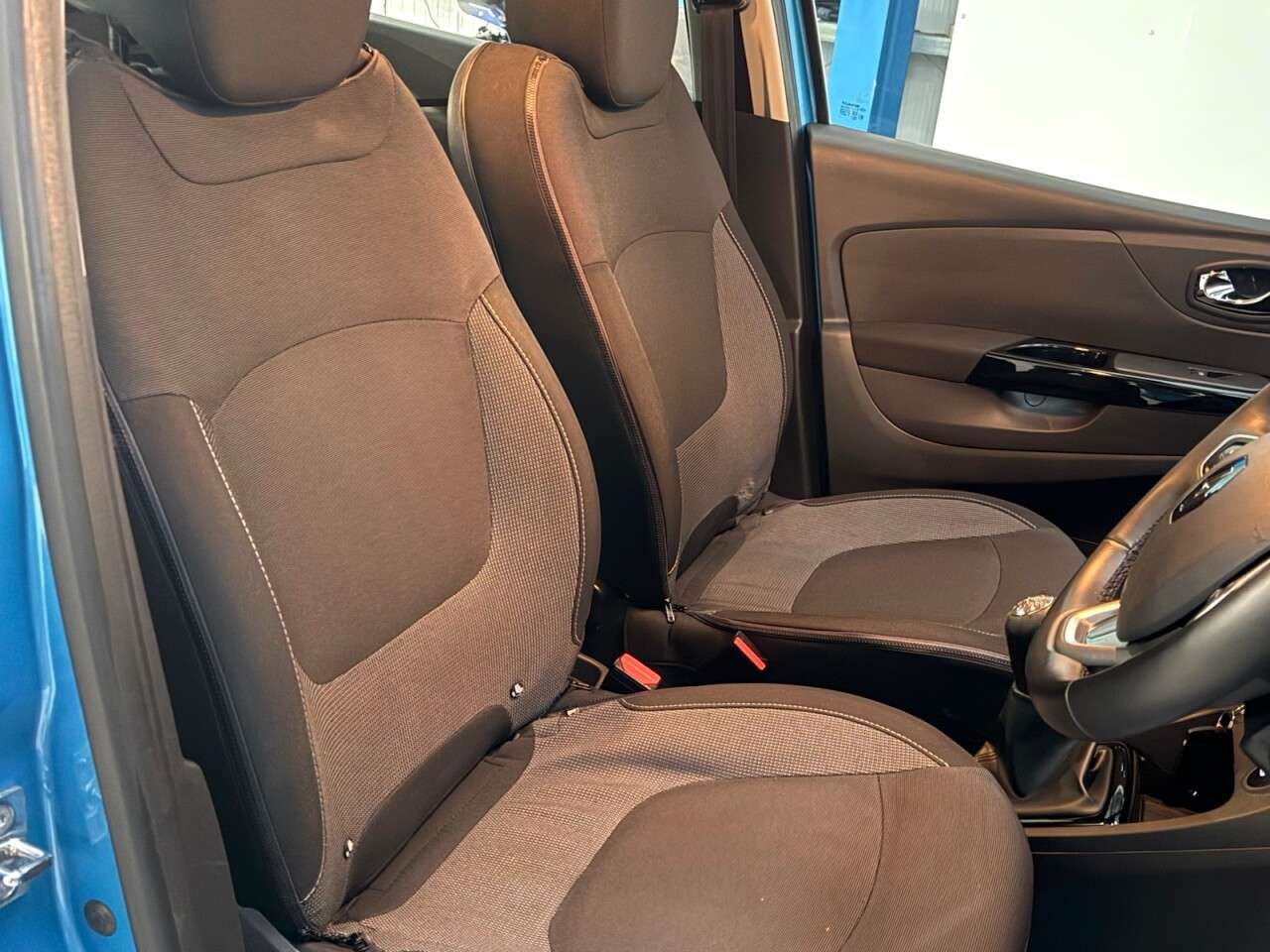 2017 RENAULT CAPTUR 2017 RENAULT CAPTUR