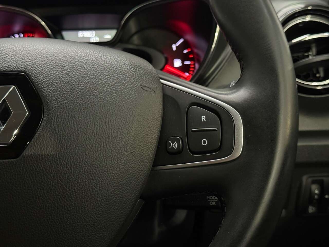 2017 RENAULT CAPTUR 2017 RENAULT CAPTUR