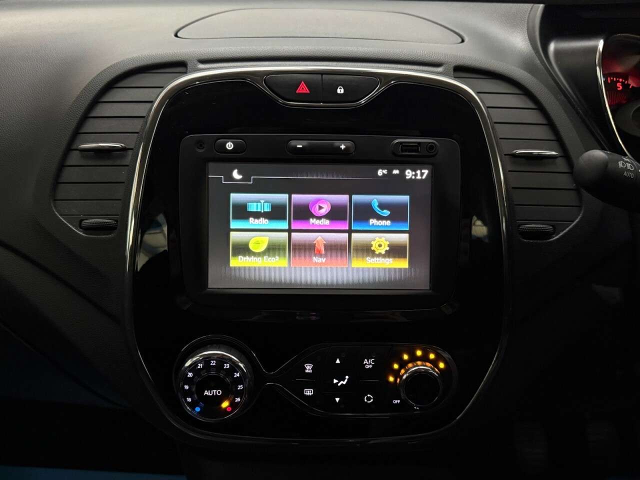 2017 RENAULT CAPTUR 2017 RENAULT CAPTUR