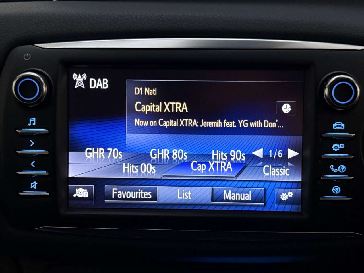 2018 TOYOTA YARIS 2018 TOYOTA YARIS